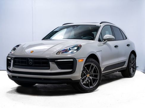 New 2026 Porsche Macan AWD/4WD image 1