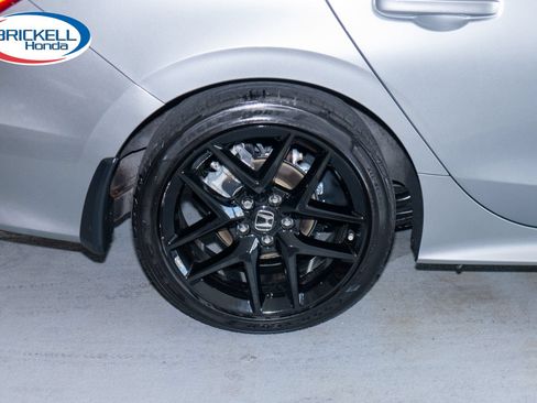 Used 2023 Honda Civic Sport image 37