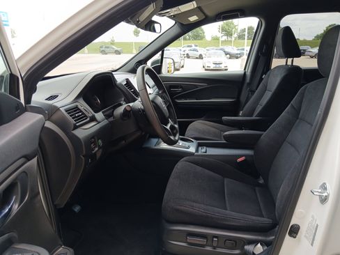 Used 2022 Honda Pilot Sport image 8