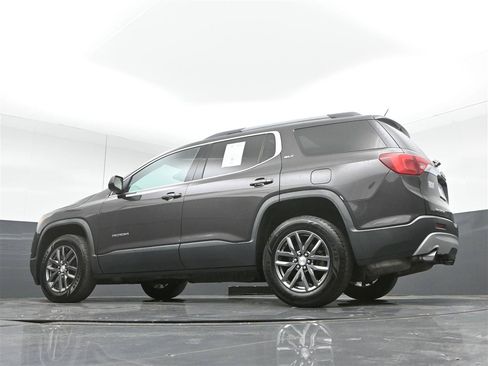 Used 2018 GMC Acadia SLT AWD/4WD image 36
