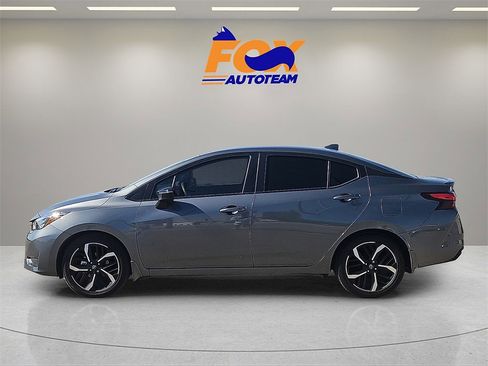 Used 2025 Nissan Versa SR w/ Trunk Package image 2