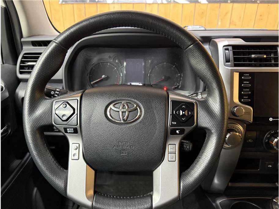 Used 2023 Toyota 4Runner SR5 AWD/4WD image 16