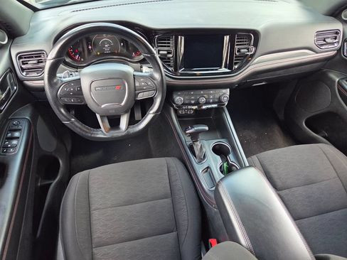 Used 2023 Dodge Durango GT RWD image 6