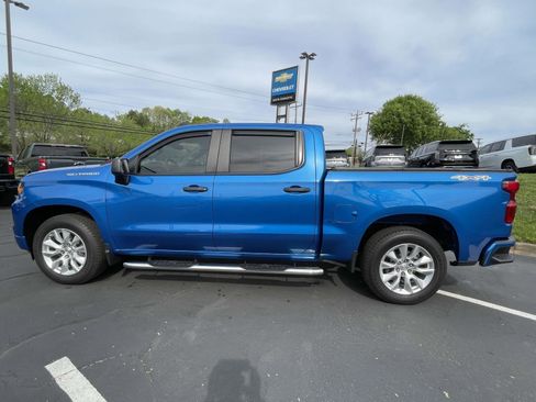 Used 2023 Chevrolet Silverado 1500 Custom image 8
