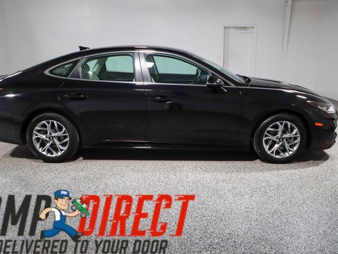 Used 2023 Hyundai Sonata SEL w/ Cargo Package image 6