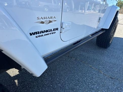 Used 2017 Jeep Wrangler Unlimited Sahara w/ Dual Top Group image 11