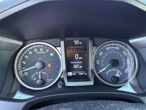 Used 2021 Toyota Tacoma SR5 image 4