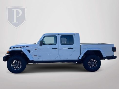 New 2026 Jeep Gladiator Mojave image 5