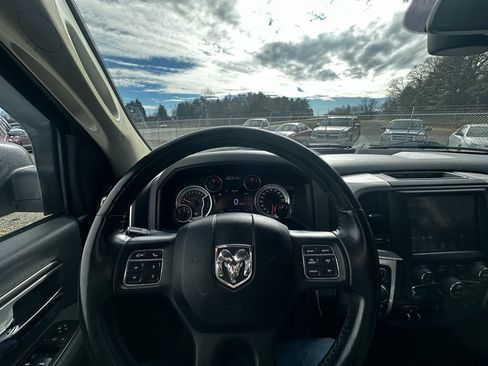 Used 2017 RAM 1500 Big Horn image 11