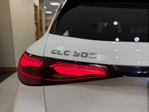 Certified 2023 Mercedes-Benz GLC 300 image 6