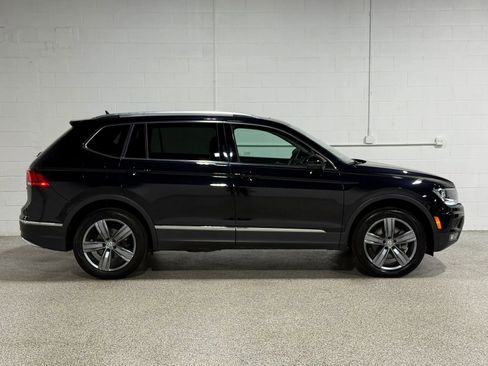 Used 2020 Volkswagen Tiguan S image 5