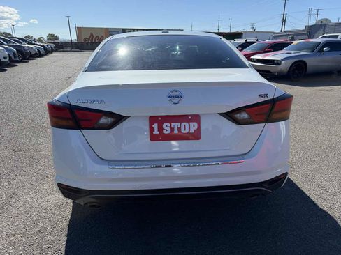 Used 2021 Nissan Altima 2.5 SR FWD image 4