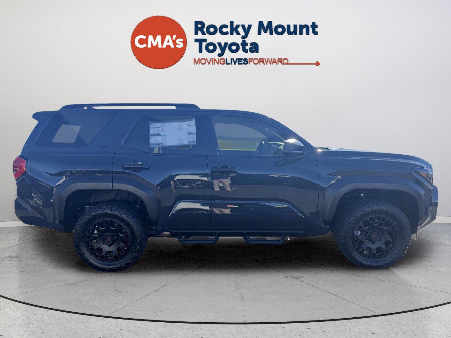 New 2026 Toyota 4Runner SR5 AWD/4WD image 4