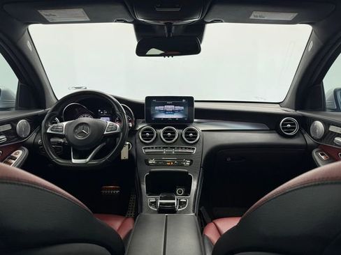 Used 2017 Mercedes-Benz GLC 300 4MATIC Coupe image 5
