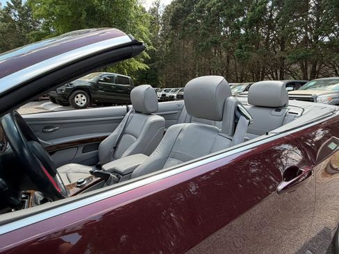 Used 2008 BMW 335i Convertible image 22