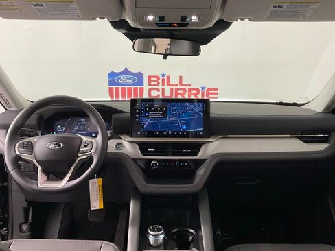 New 2026 Ford Explorer Active RWD image 19
