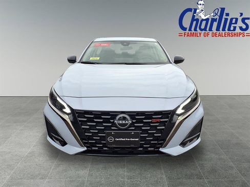 Certified 2024 Nissan Altima 2.0 SR FWD image 2