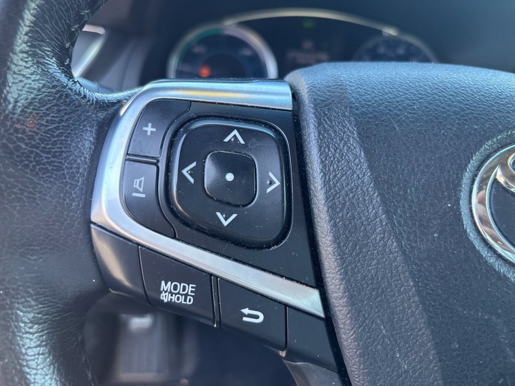 Used 2015 Toyota Camry XLE w/ Moonroof Package FWD image 20