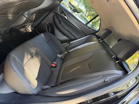 Used 2025 Buick Encore GX Preferred image 20