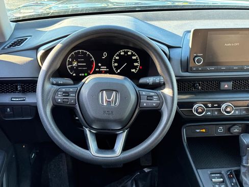 Used 2025 Honda CR-V LX image 15