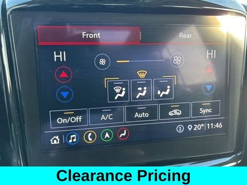 Used 2021 Chevrolet Traverse RS AWD/4WD image 28