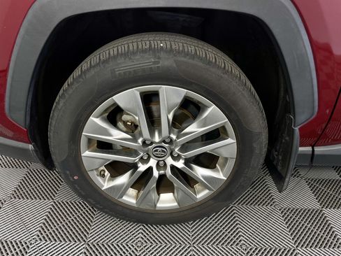 Used 2019 Toyota RAV4 Limited w/ Advanced Technology Package AWD/4WD image 9