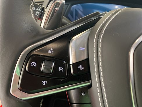 Used 2025 Chevrolet Corvette Stingray Premium Conv w/ Z51 Performance Package image 15