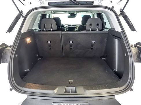 Used 2022 Chevrolet TrailBlazer LT w/ Convenience Package AWD/4WD image 27