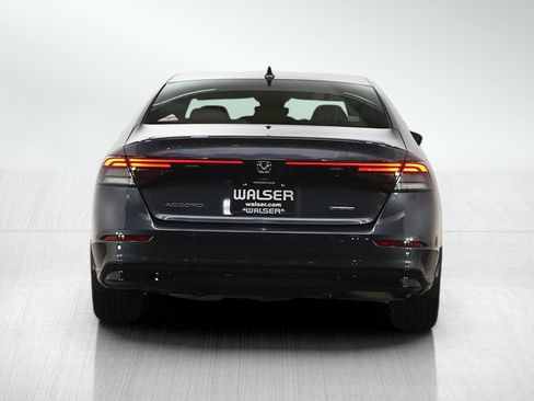 Used 2024 Honda Accord EX-L image 4