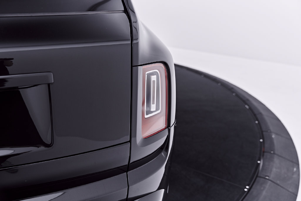 Used 2020 Rolls-Royce Cullinan AWD/4WD image 28