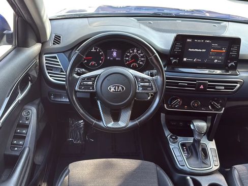 Used 2021 Kia Seltos S FWD image 26