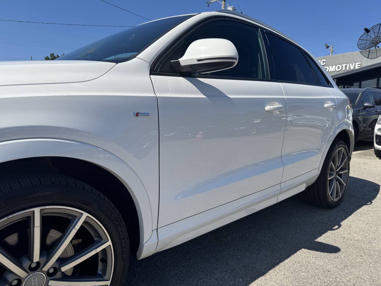 Used 2018 Audi Q3 2.0T Premium FWD image 10