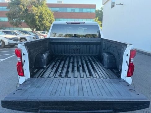Used 2023 Chevrolet Silverado 1500 LTZ AWD/4WD image 23