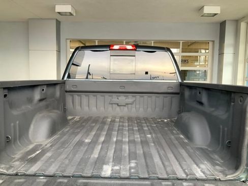 Used 2017 Chevrolet Silverado 1500 LTZ Z71 w/ LTZ Plus Package image 10