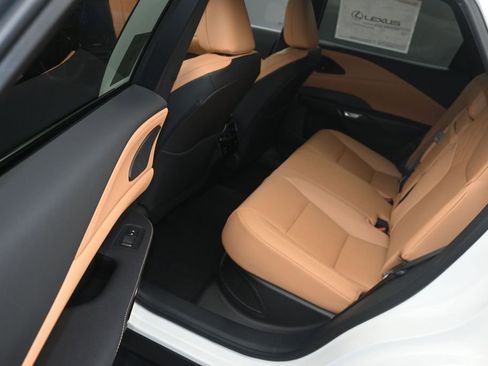 New 2026 Lexus RX 350h image 12
