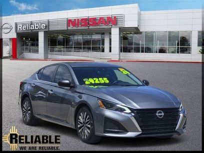 Certified 2024 Nissan Altima 2.5 SV