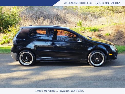 Used 2006 Volkswagen GTI 2.0T 2-Door FWD image 6