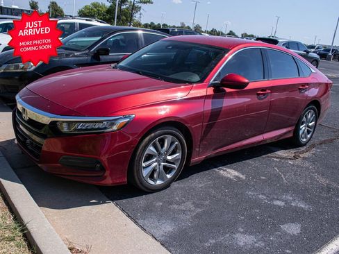 Used 2018 Honda Accord LX image 1
