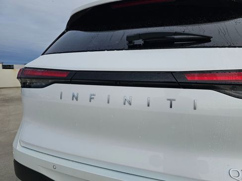 New 2026 INFINITI QX60 Luxe w/ Cargo Package image 23