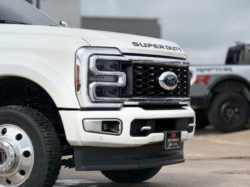Used 2024 Ford F450 Limited AWD/4WD image 8