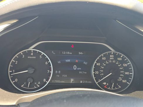 Used 2018 Nissan Murano SL w/ Moonroof Package FWD image 32