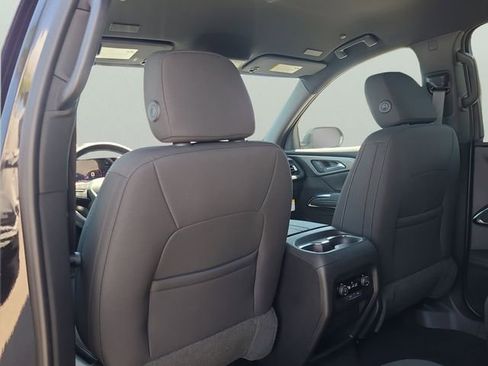 New 2026 Chevrolet Traverse LT image 11