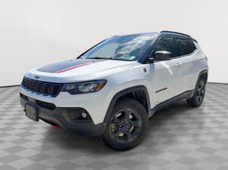 Used 2024 Jeep Compass Trailhawk AWD/4WD video 1