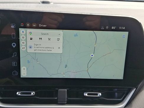 Used 2026 Chevrolet Equinox LT w/ Safety and Technology Package AWD/4WD image 8