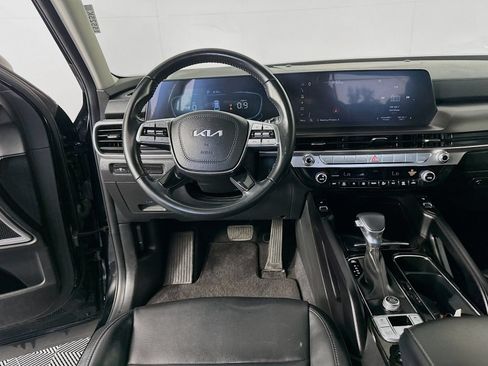 Used 2024 Kia Telluride S w/ S Sunroof Package FWD image 24