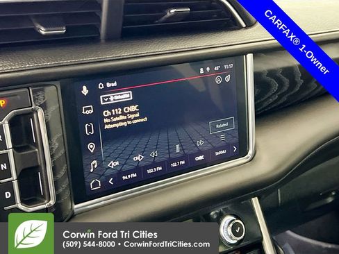 Used 2023 GMC Yukon XL Denali w/ Denali Reserve Package image 23