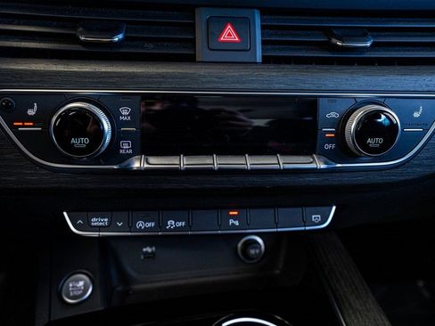 Used 2021 Audi A5 2.0T Premium image 50