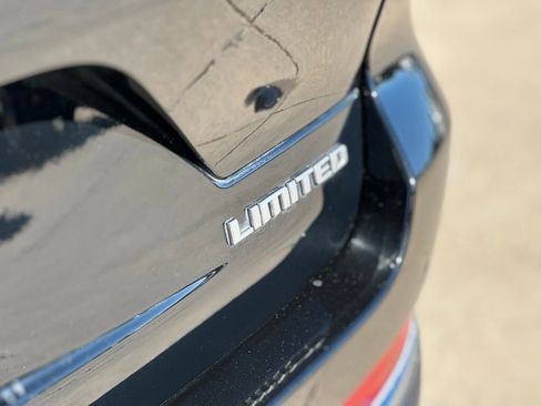 New 2025 Jeep Grand Cherokee Limited w/ Trailer Tow Package image 27