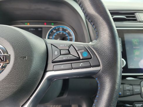Certified 2022 Nissan Leaf SL Plus FWD image 23
