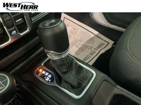 Used 2026 Jeep Wrangler Unlimited Sport AWD/4WD image 36